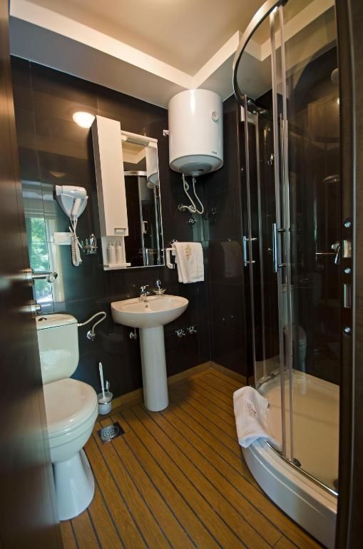 Отель Hotel Monte Rosa Цетине