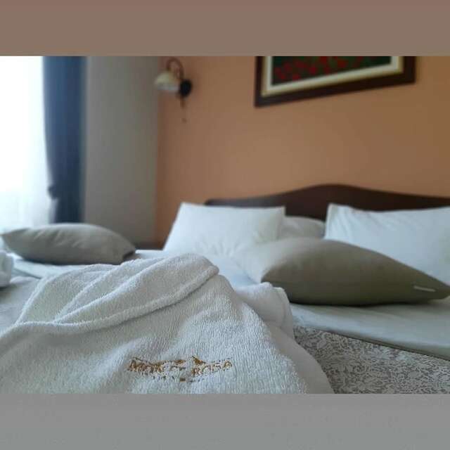 Отель Hotel Monte Rosa Цетине-14