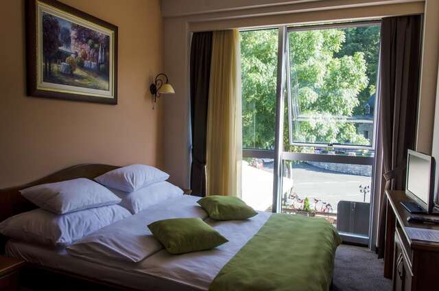 Отель Hotel Monte Rosa Цетине-5